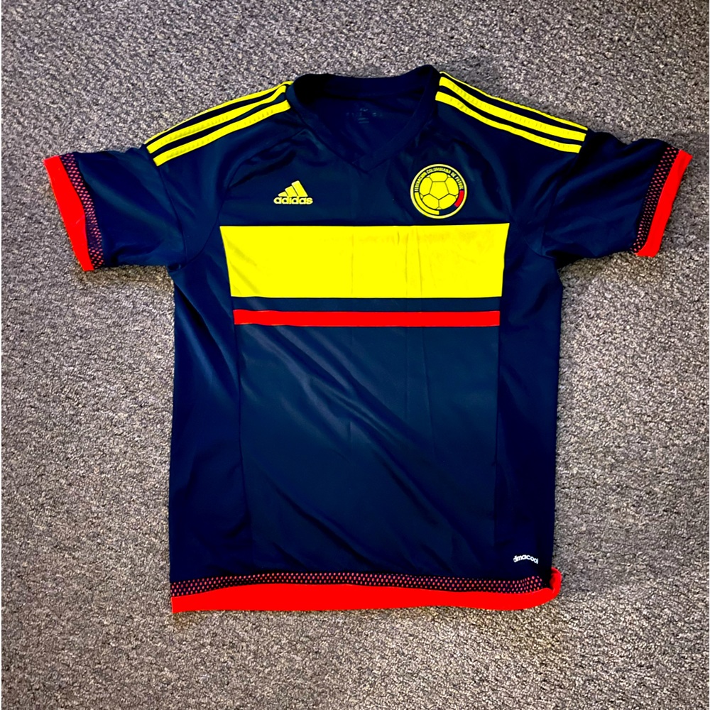 Colombia national team 2015 away blue jersey